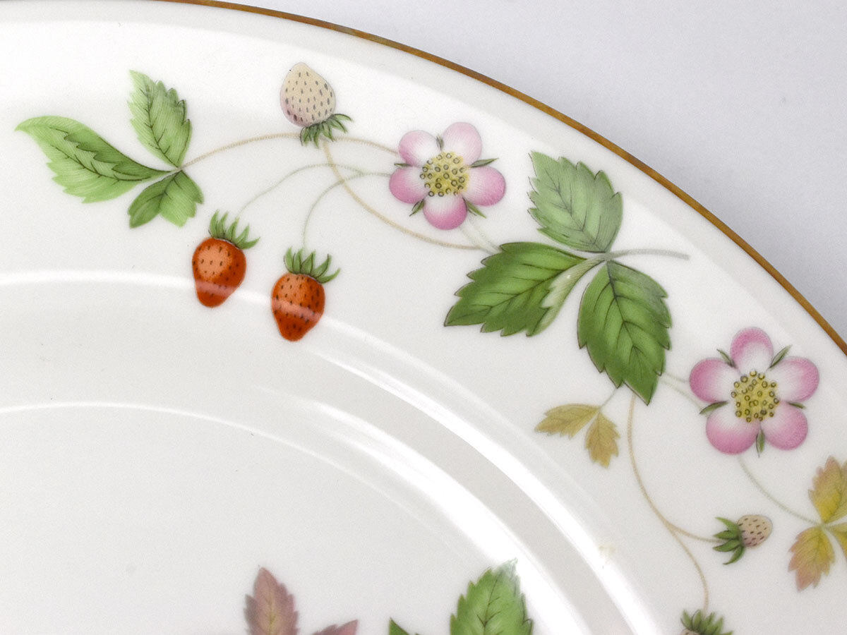 新品】WEDGWOOD ウェッジウッド ワイルドストロベリーブルーム 27cm