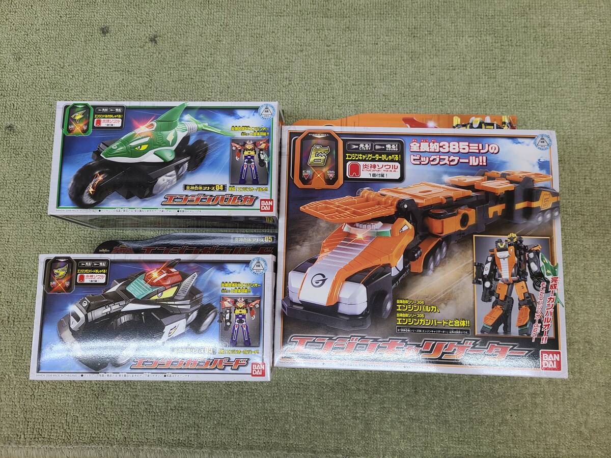 炎神戦隊ゴーオンジャー エンジンキャリゲーター付属 ガンバルオー 炎神戦隊ゴーオンジャー エンジンキャリゲーター付属 ガンバルオー