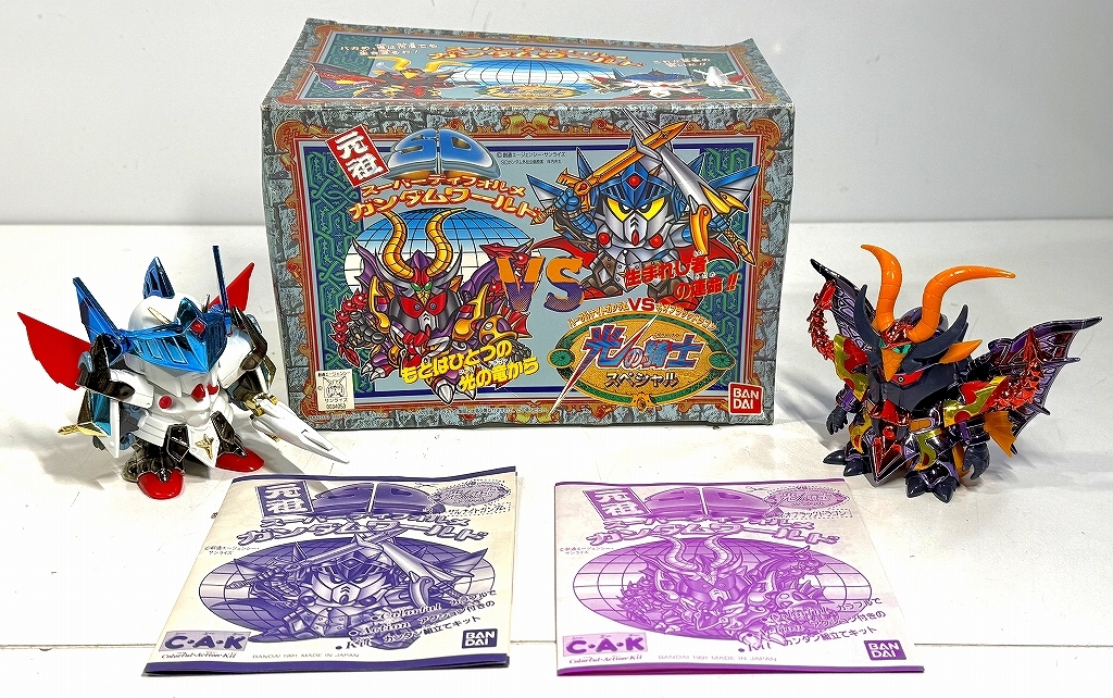 カードダス（105バーサルナイトガンダム）：ガンプラパッケージアート