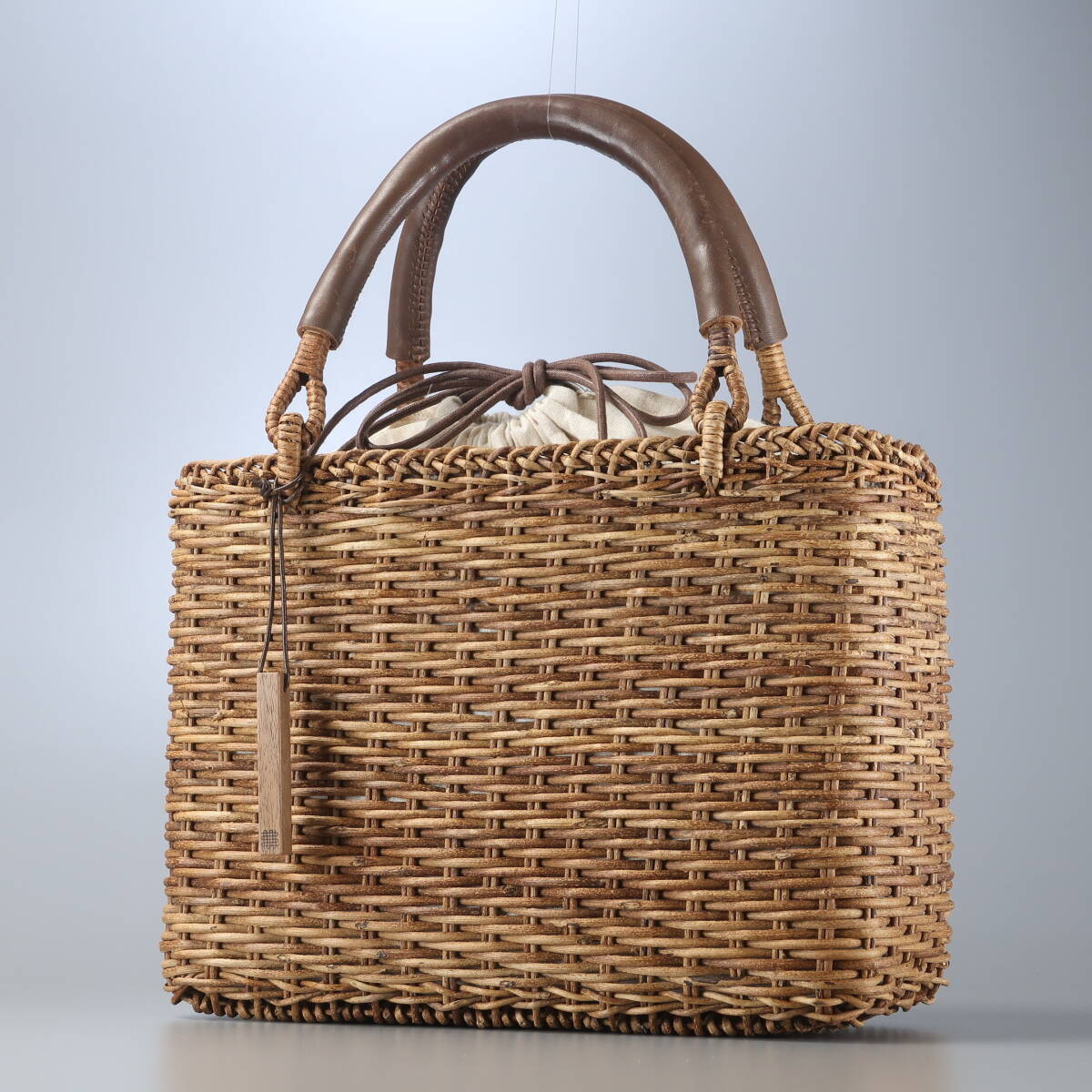 新品】1点のみ 新品 未使用 中川原信一 あけび 手つき かご バッグ