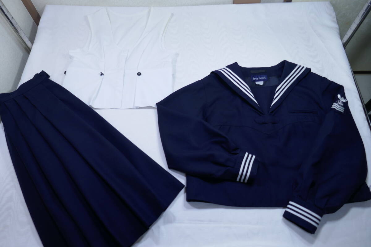 新品】遺愛女子 中学校・高等学校 制服用 校章 バッチ セーラー服