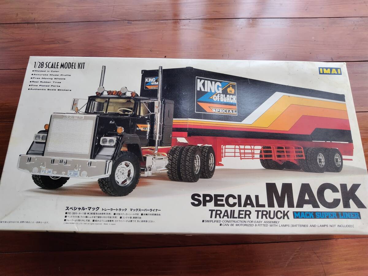 新品】プラモデル IMAI 1/28 McDONALD'S RACING TRAILER TRUCK イマイ