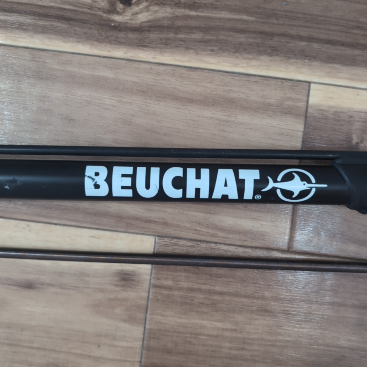 新品】[送料無料] (ブシャー) 水中銃 スピアガン BEUCHAT 新品 未開封