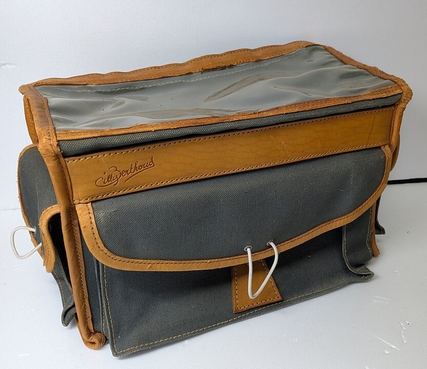 新品】Gilles Berthoud ジルベルソー フロント バッグ ☆検 東叡