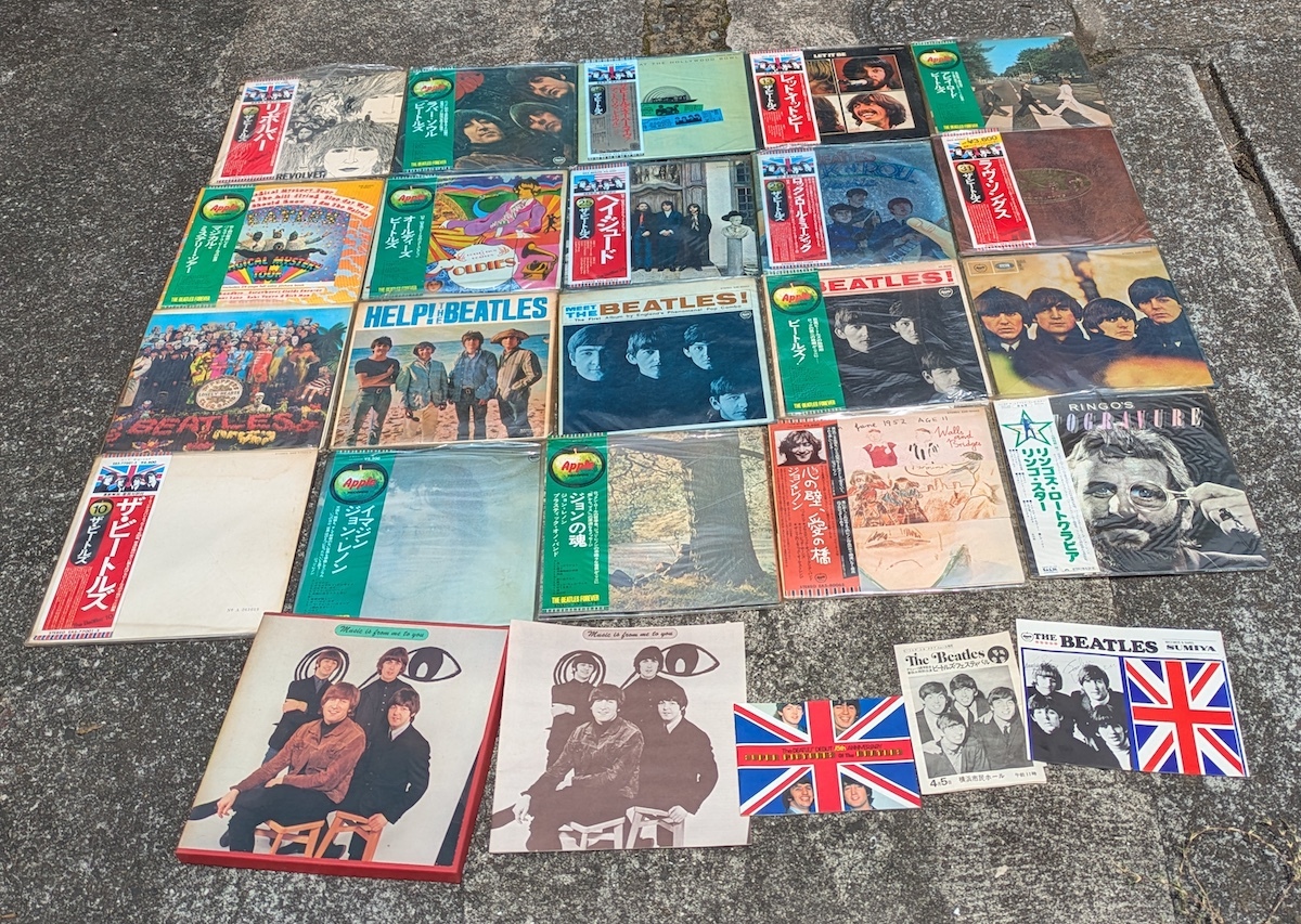 ザ・ビートルズ(THE BEATLES)サイン色紙(印刷)ホワイト・アルバム発売