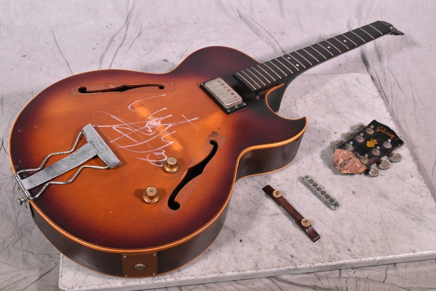 ☆WONDER ジャパンビンテージ Gibson super 400 タイプ 国産 フルアコ