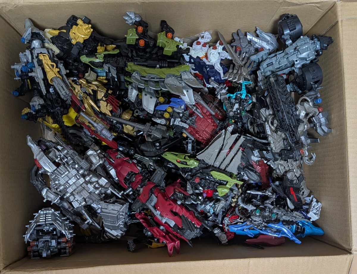 新品】ゾイドワイルド☆オメガレックス 限定ホワイトフォートレスVer