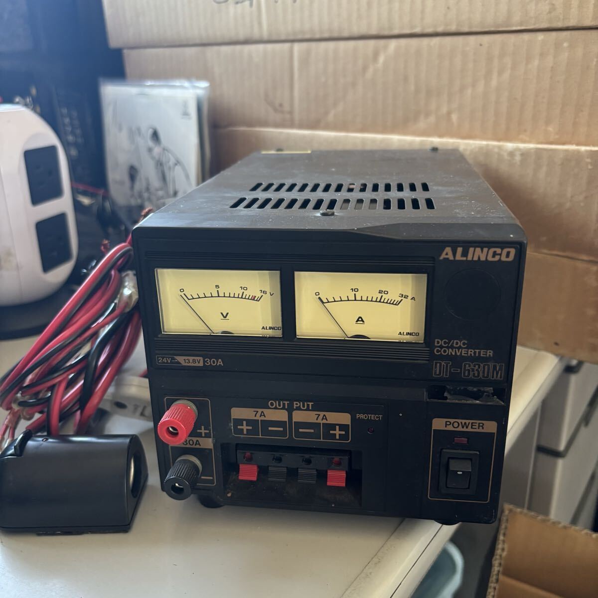 コメット CDC3200 DC-DCコンバーター 30A連続 DC24V→DC13.8V デコデコ