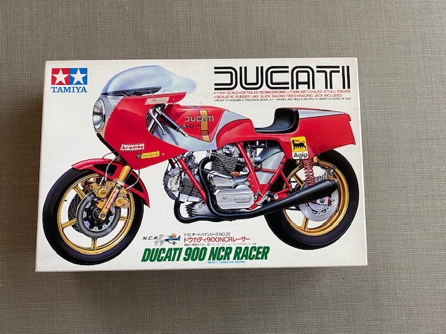 TAMIYA タミヤ プラモデル 完成品 ドゥカティ900 NCRレーサー 1/12