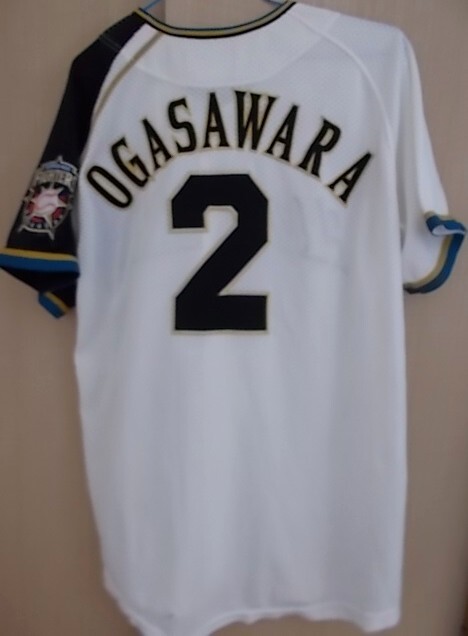 日本ハム2 小笠原道大 2004北海道移転初年度実使用ユニフォーム 直筆