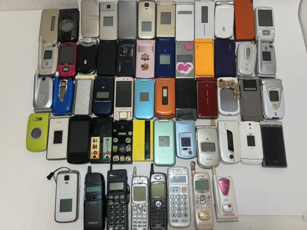 ○△□ №2006 大量！まとめてガラケー 携帯電話 50台 au Softbank