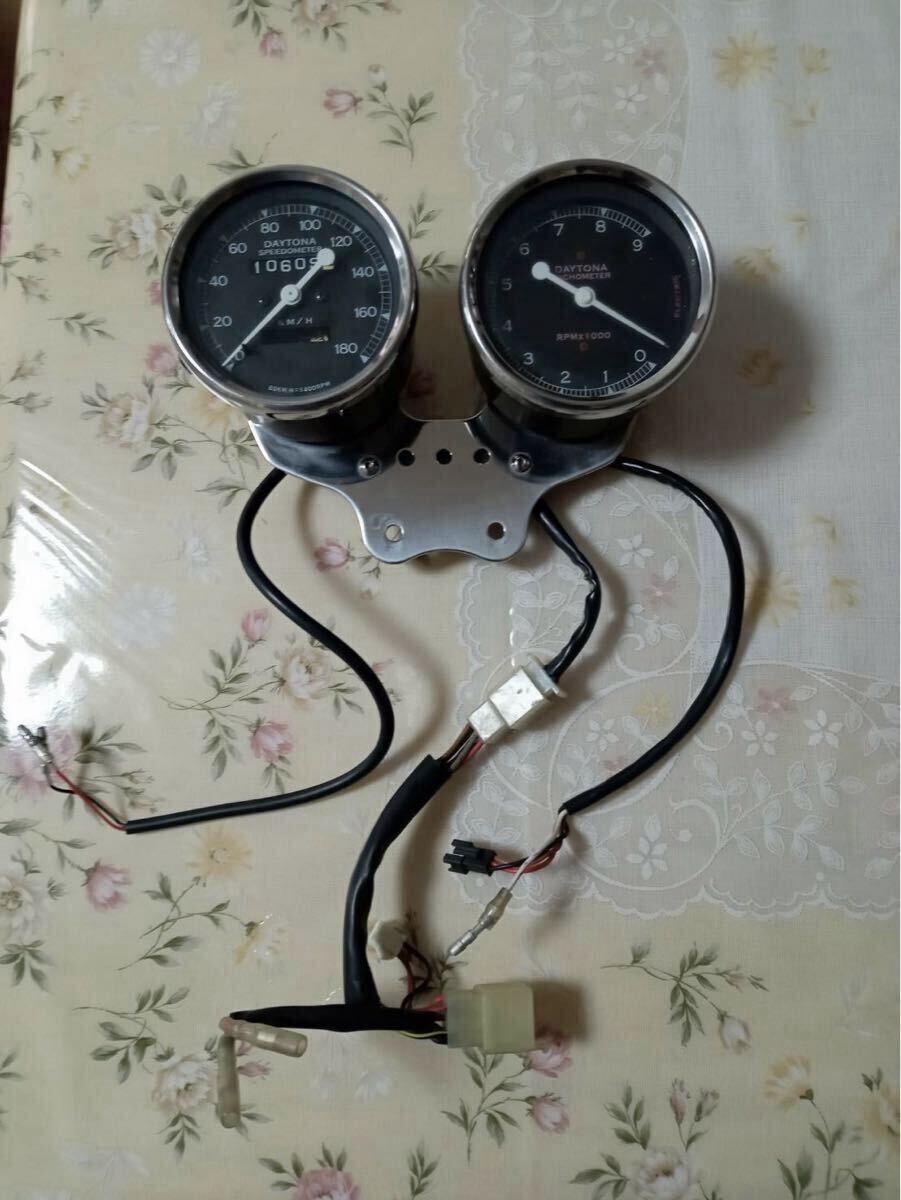 中古】デイトナ電気式タコメーター.エイプ100.50モンキー.ズーマー