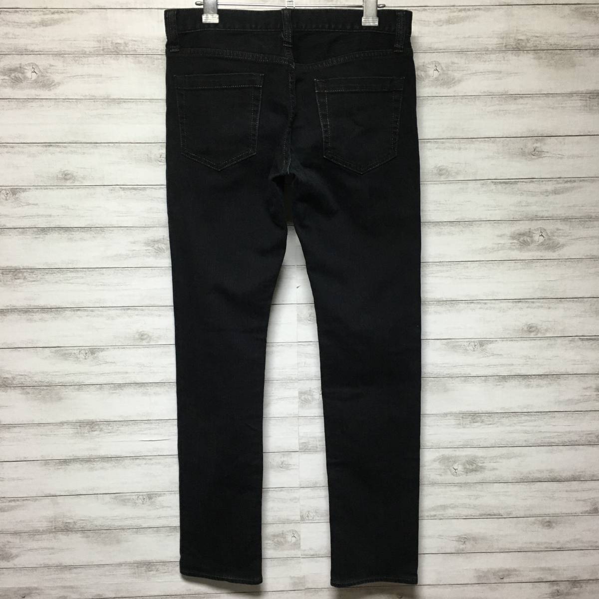 ユニクロ Uniqlo スキニーフィット ブラック ジーンズ デニム ストレッチ 黒 メンズ 32インチ の落札情報詳細 ヤフオク落札価格情報 オークフリー スマートフォン版