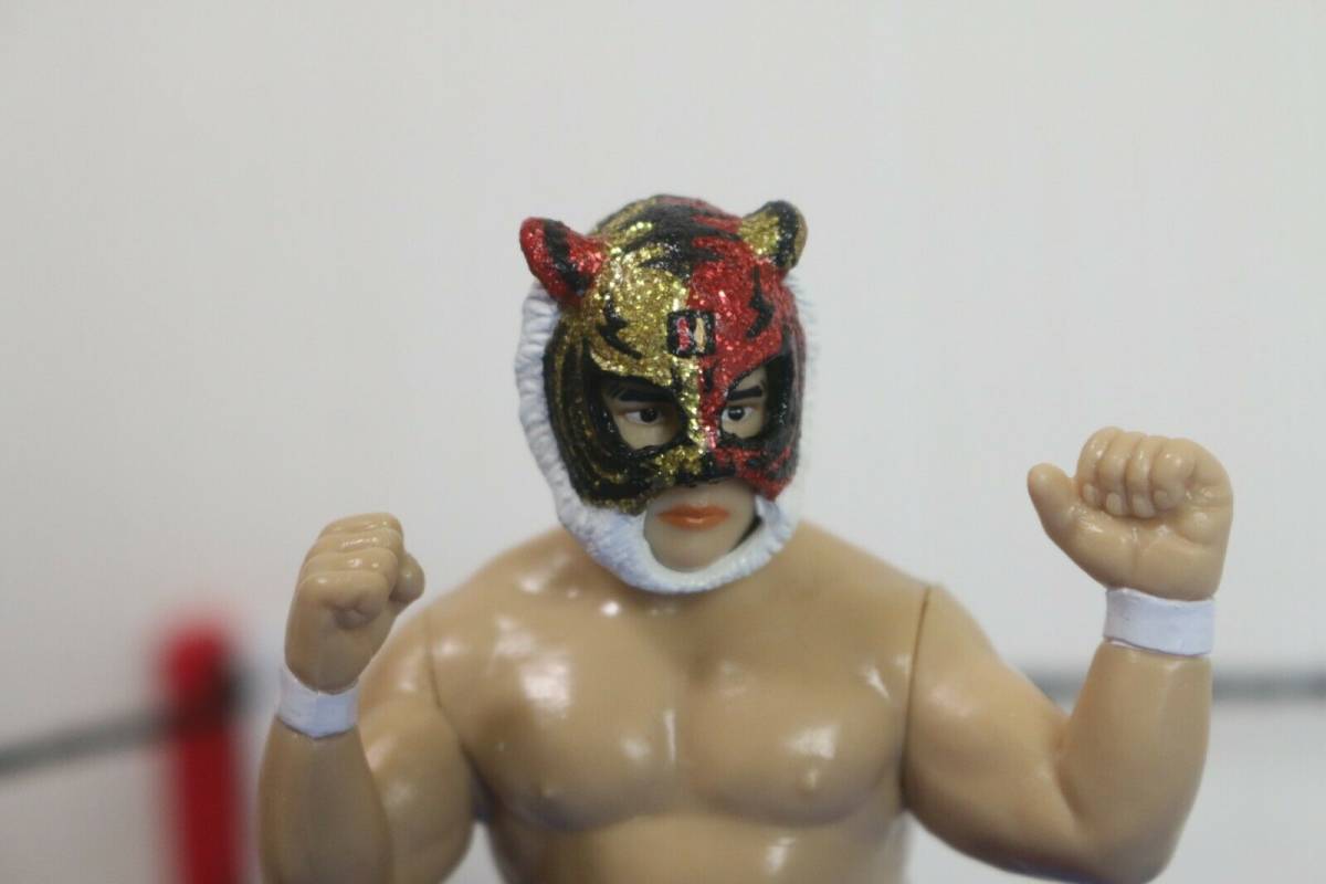新日本プロレス タイガーマスク フィギュア 送料無料☆タイガーマスク・フィギュア☆新日本プロレス・UWF・Noah