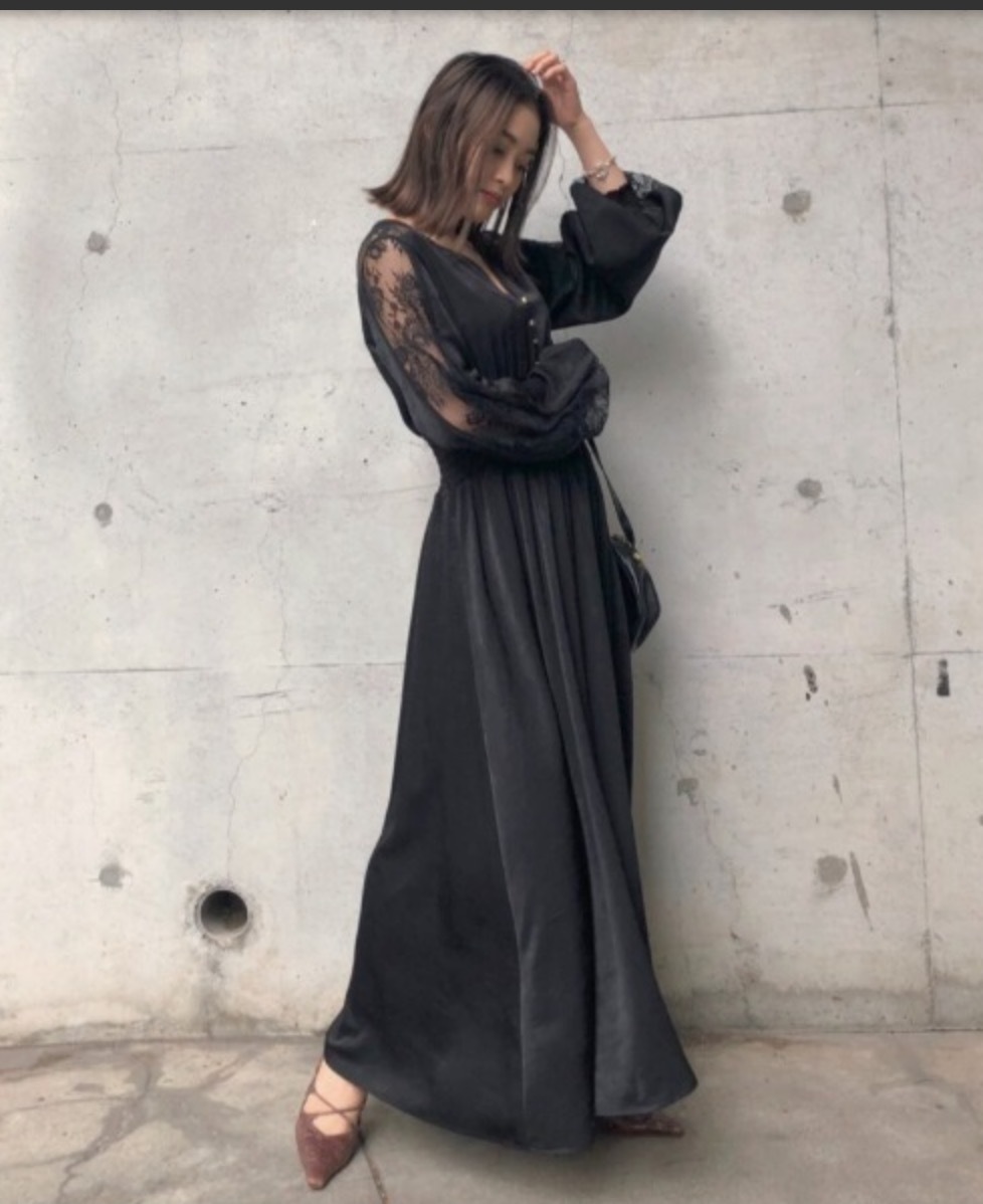 新品 即完売ameri Vintageアメリヴィンテージundressed Graceful Half Lace Dress 袖レースドレス春夏m黒レースロングワンピース マキシ丈 の落札情報詳細 ヤフオク落札価格情報 オークフリー スマートフォン版