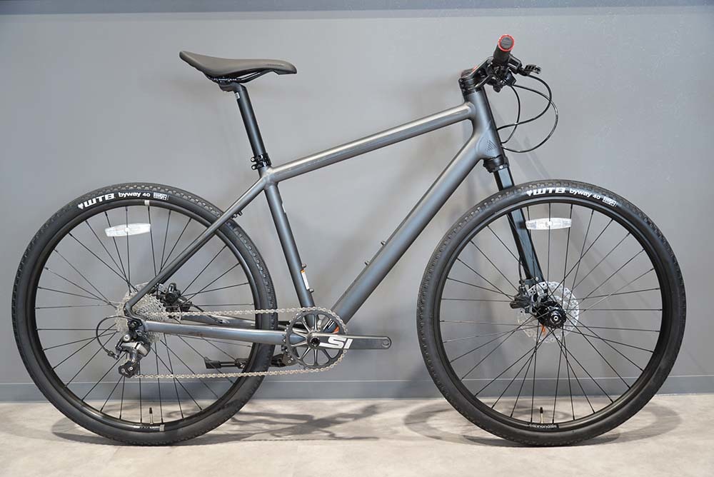 激レア美品】cannondale キャノンデール BadBoy2 バッドボーイ2 定価 