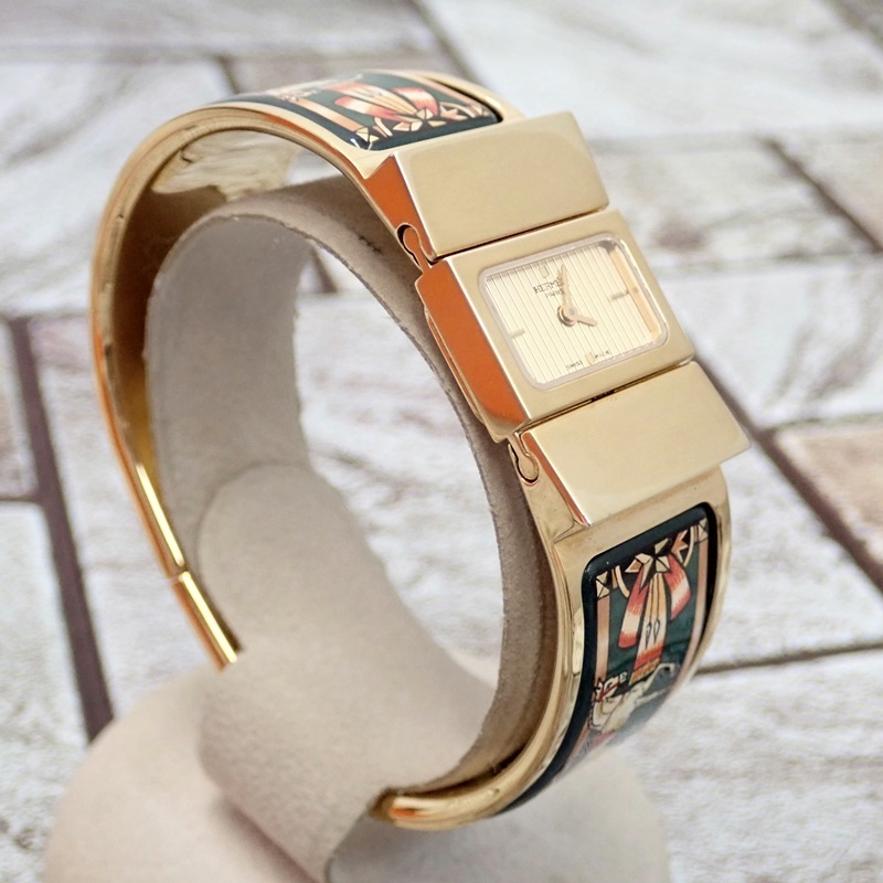 エルメス ロケエナメル GP LO1.201 GP クォーツ エルメス ロケ 腕時計  