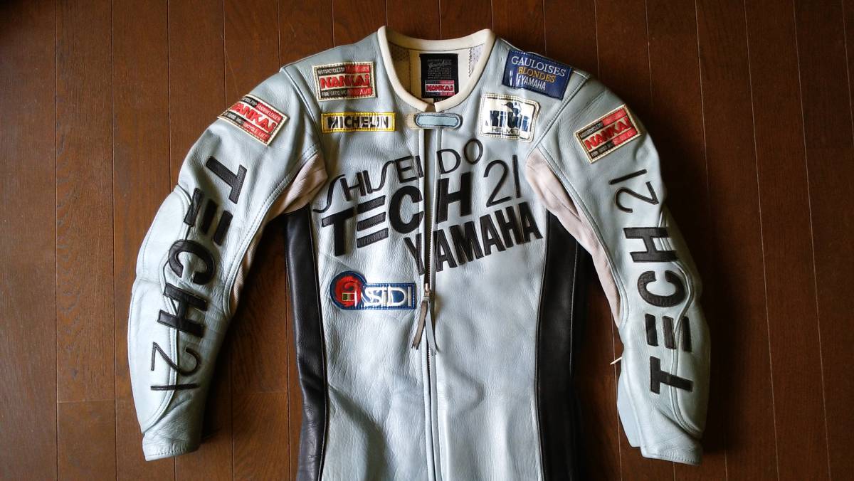 超希少 86' SHISEIDO TECH 21 レーシングチーム YAMAHA レプリカモデル