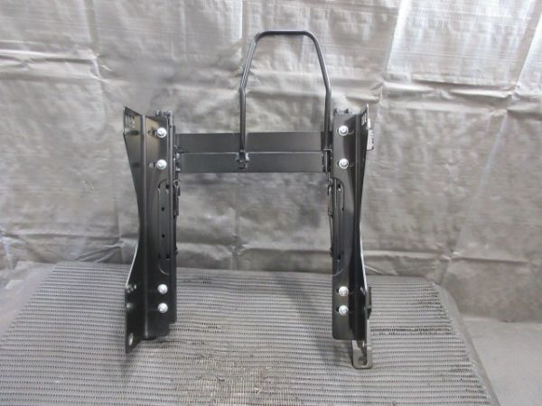 ホンダ S2000 AP1 AP2 用BRIDEシートレール TYPE RH 新作登場，得価 スライドOK！BRIDE ブリッド AP1 AP2 S2000 シート