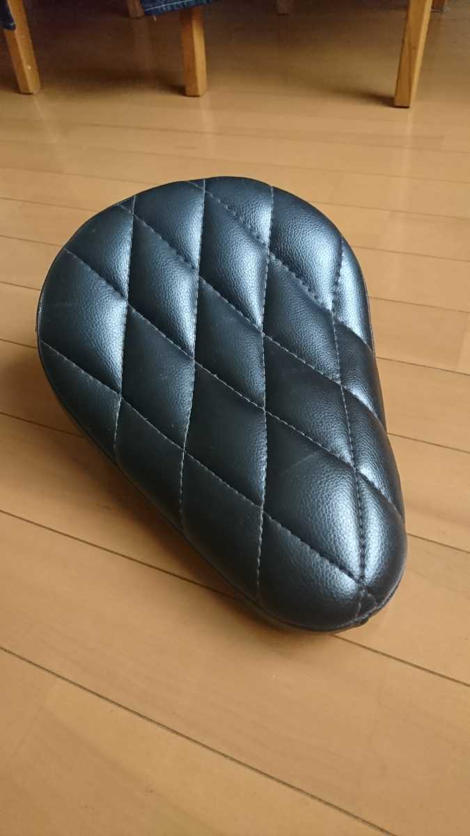 ダイヤステッチ ソロシート チョッパー トライアンフ ハーレー SR