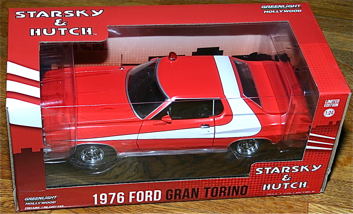 新品】Greenlight 刑事 スタスキー&ハッチ 1/24 1976 フォード グラン 新品】Greenlight 刑事 スタスキー&ハッチ 1/24 1976 フォード グラン