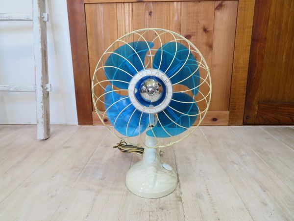 HITACHI レトロ扇風機 鉄製 昭和30年代 日立 鉄製4枚羽根扇風機 9,800