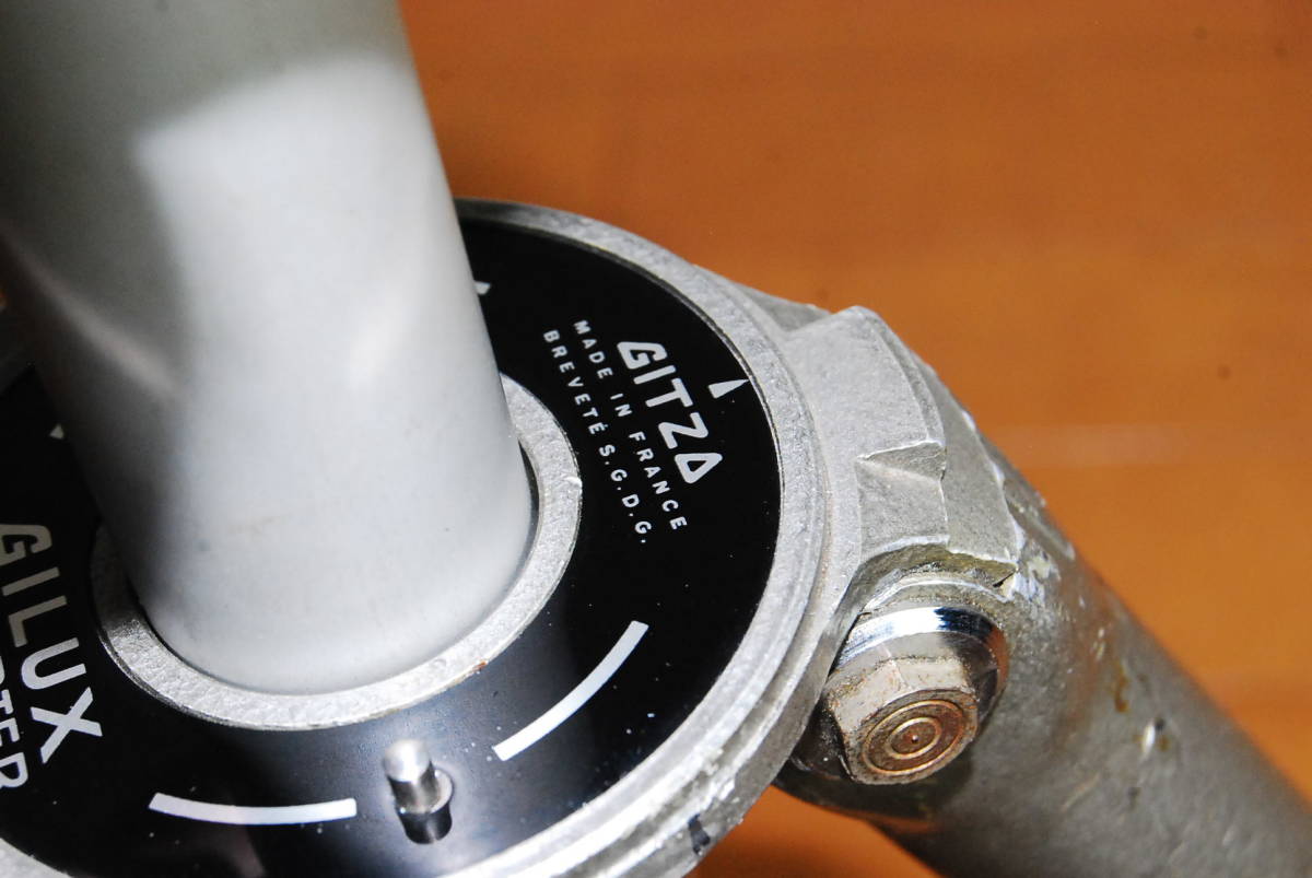 Gitzo Reporter ジッツオ レポーター リポーター 三脚 カメラ用三脚 撮影機材 の落札情報詳細 ヤフオク落札価格情報 オークフリー スマートフォン版