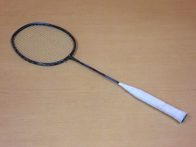 専用ヨネックス VOLTRIC Z-FORCE2 バドミントンラケット 3UG4