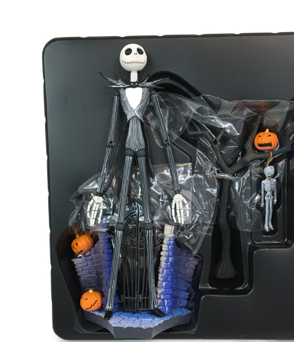 フィギュア ディズニー ザ ナイトメア ビフォア クリスマス ジャック スケリントン Revoltech 海洋堂 の落札情報詳細 ヤフオク落札価格情報 オークフリー スマートフォン版