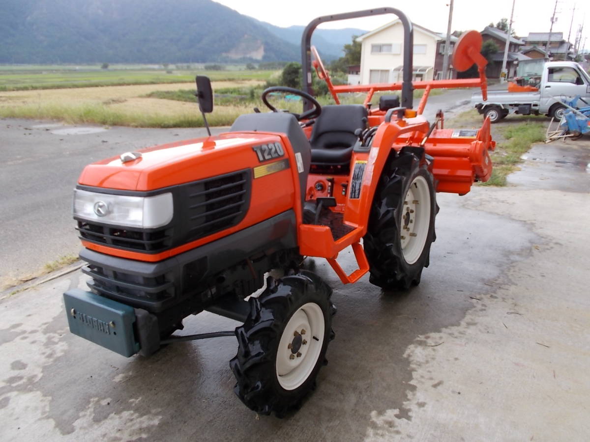 綺麗クボタトラクターT220アワー850時間即決68万
