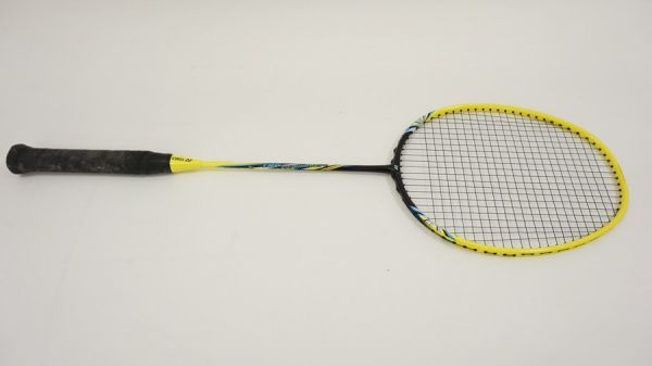 新品 ヨネックスYONEX NANORAY180 バドミントンラケット 115 e0195