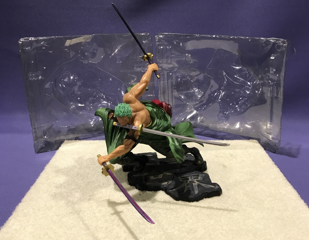 フイギュア ロロノア ゾロ 三千世界 One Piece ワンピース 箱なし フィギュア 中古 の落札情報詳細 ヤフオク落札価格情報 オークフリー スマートフォン版