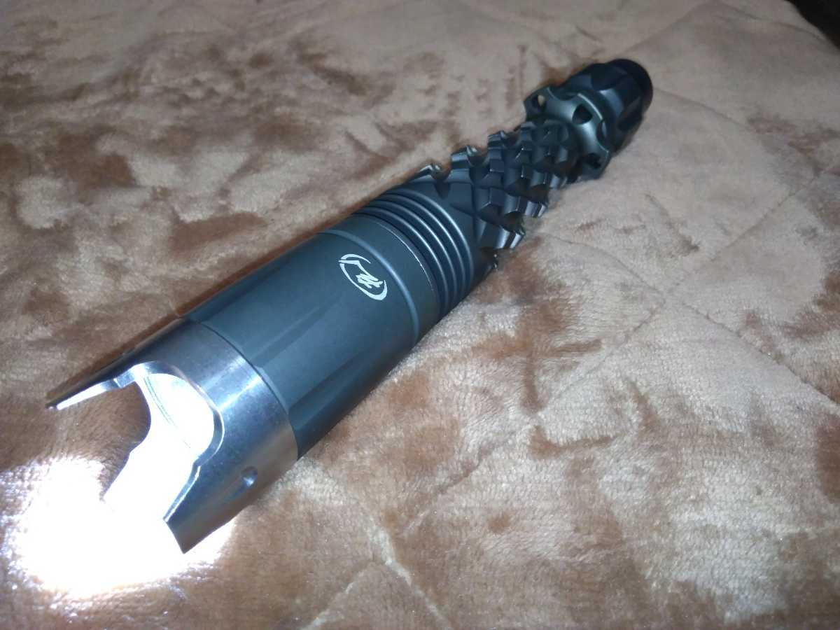 ☆ 送料無料 美品 限定 SUREFIRE L6 Porcupine シュアファイア ☆の