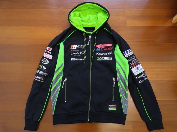 新品】本物 KAWASAKI QUATTRO JG Speedfit刺繍パーカー スウェットXS