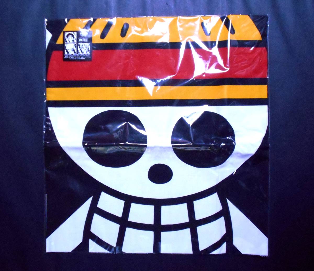 新品 新品 ワンピース 麦わらの一味 海賊旗 Flag フラッグ タペストリー ムービック Movic 尾田栄一郎 One Piece の落札情報詳細 ヤフオク落札価格情報 オークフリー スマートフォン版