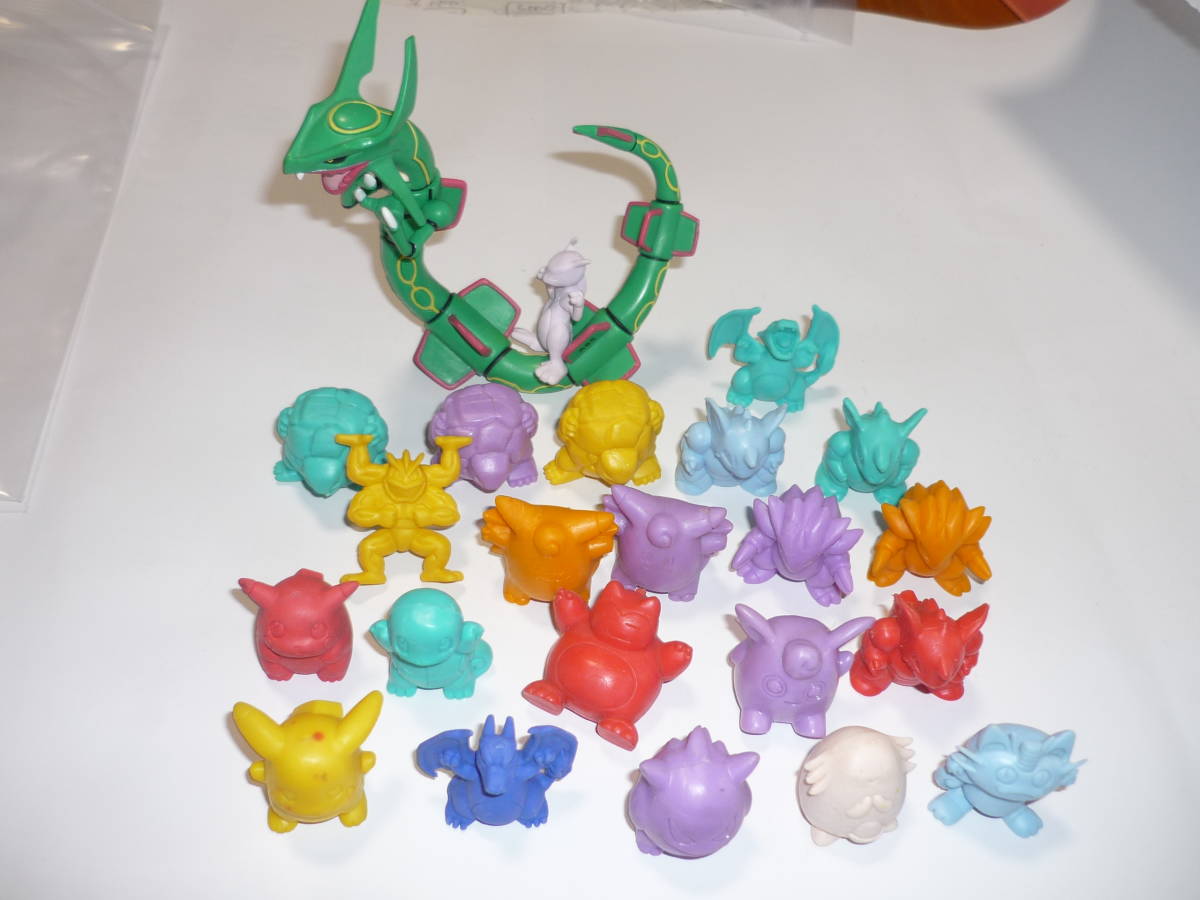 ポケモン 怖い顔の ゲンガー 消しゴム人形 塩ビ人形 いろいろ ２２体 おまけのレックウザ レトロ ミニフィギュア 当時もの の落札情報詳細 ヤフオク落札価格情報 オークフリー スマートフォン版