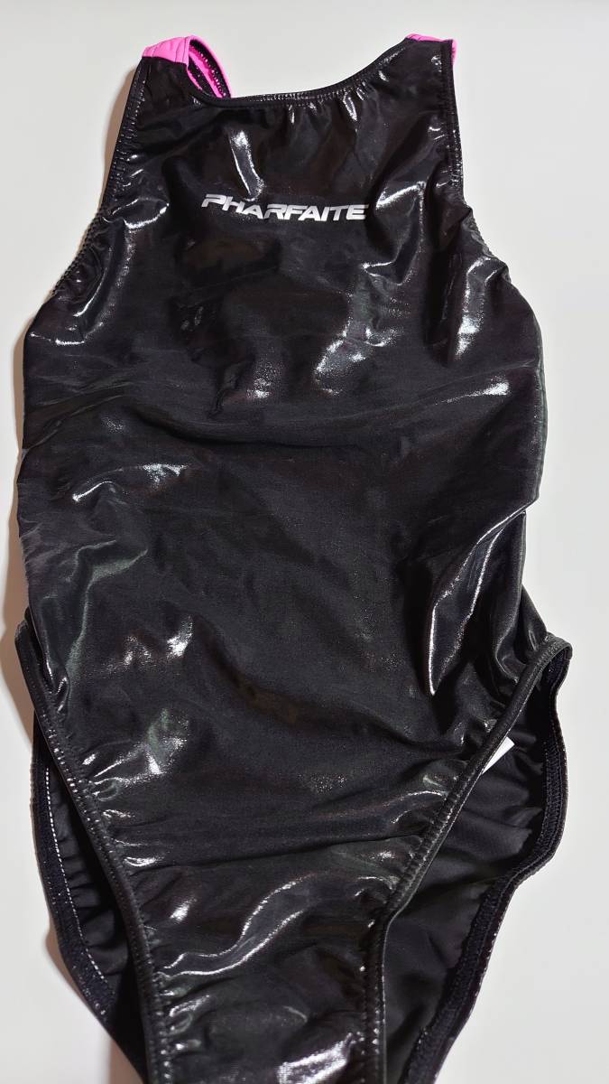 PHARFAITE】WETGROSSホルターネックレーシングスイムウェア 沿う
