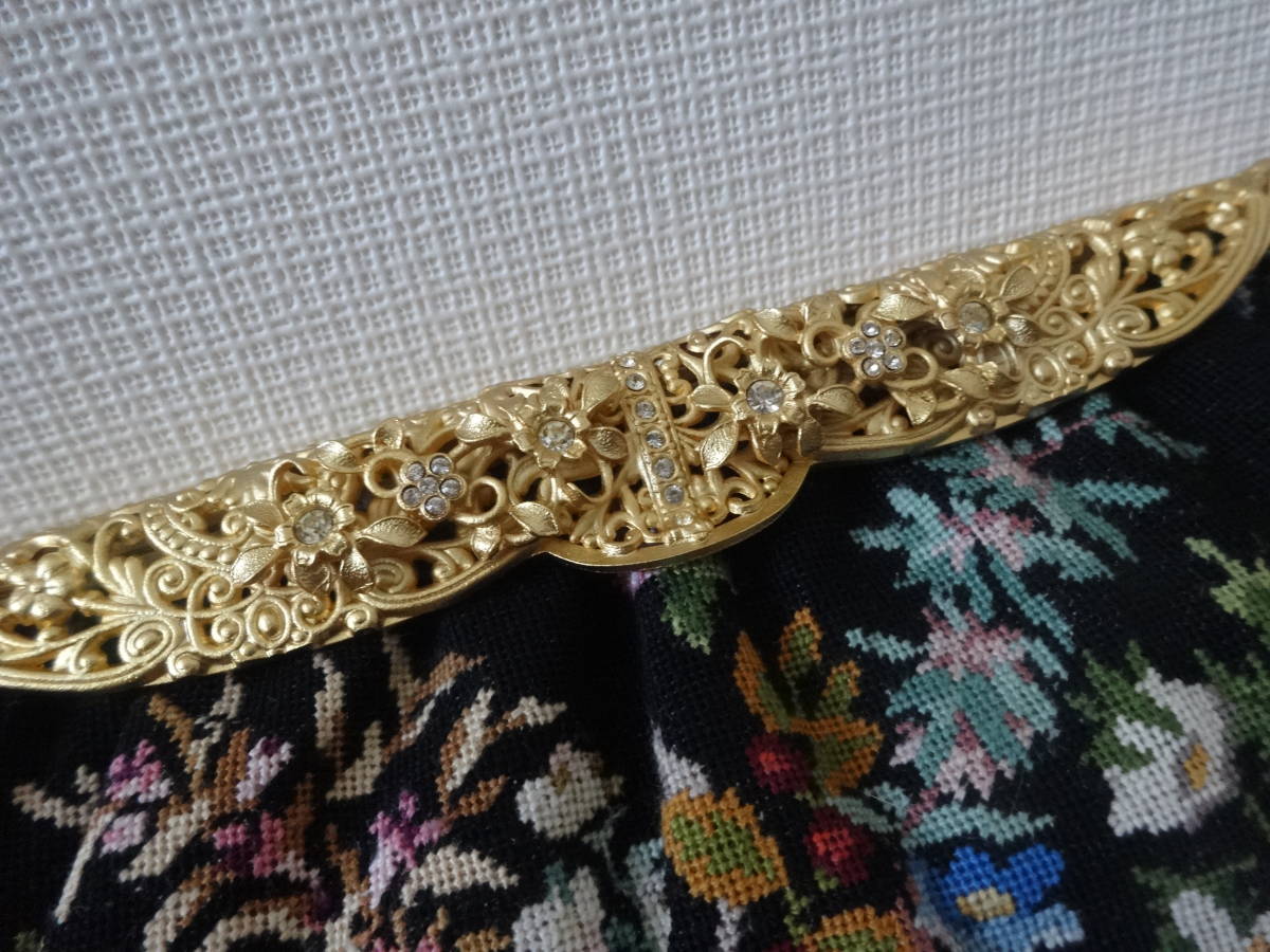 新品未使用品 プチポアン刺繍 パーティーバック ダンス （久家