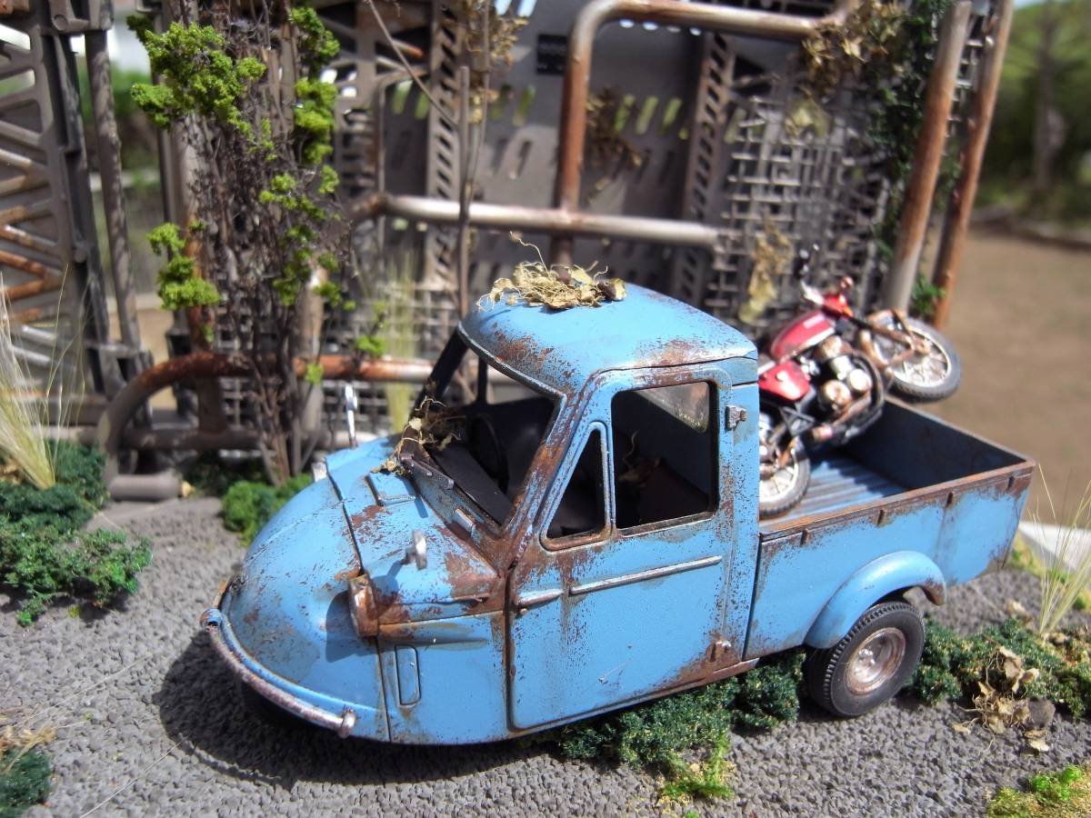 1/32 ジオラマ 丸高酒店とダイハツミゼット