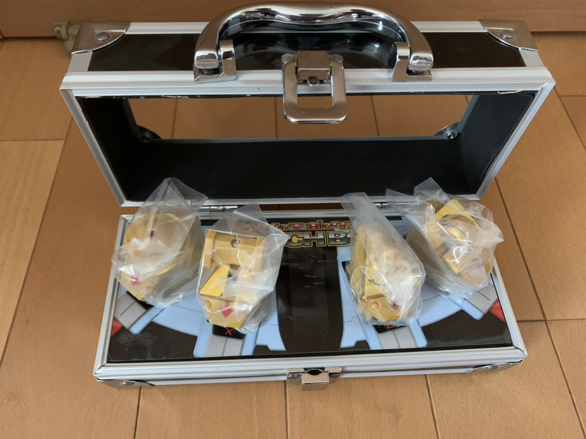 新品 即決 送料無料 仮面ライダーフォーゼ ミラクルライダーボックス ゴールドアストロスイッチ 仮面ライダーチョコ 当選品 社外box付き の落札情報詳細 ヤフオク落札価格情報 オークフリー スマートフォン版