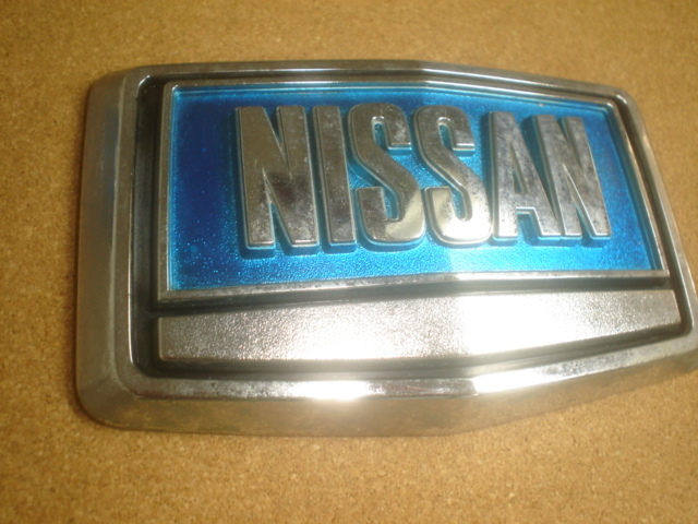希少レア 彡中古 日産nissanロゴ チェリーバネット1400 不明グリルエンブレムバッジチ旧車レトロカー当時物 年代物 の落札情報詳細 ヤフオク落札価格情報 オークフリー スマートフォン版