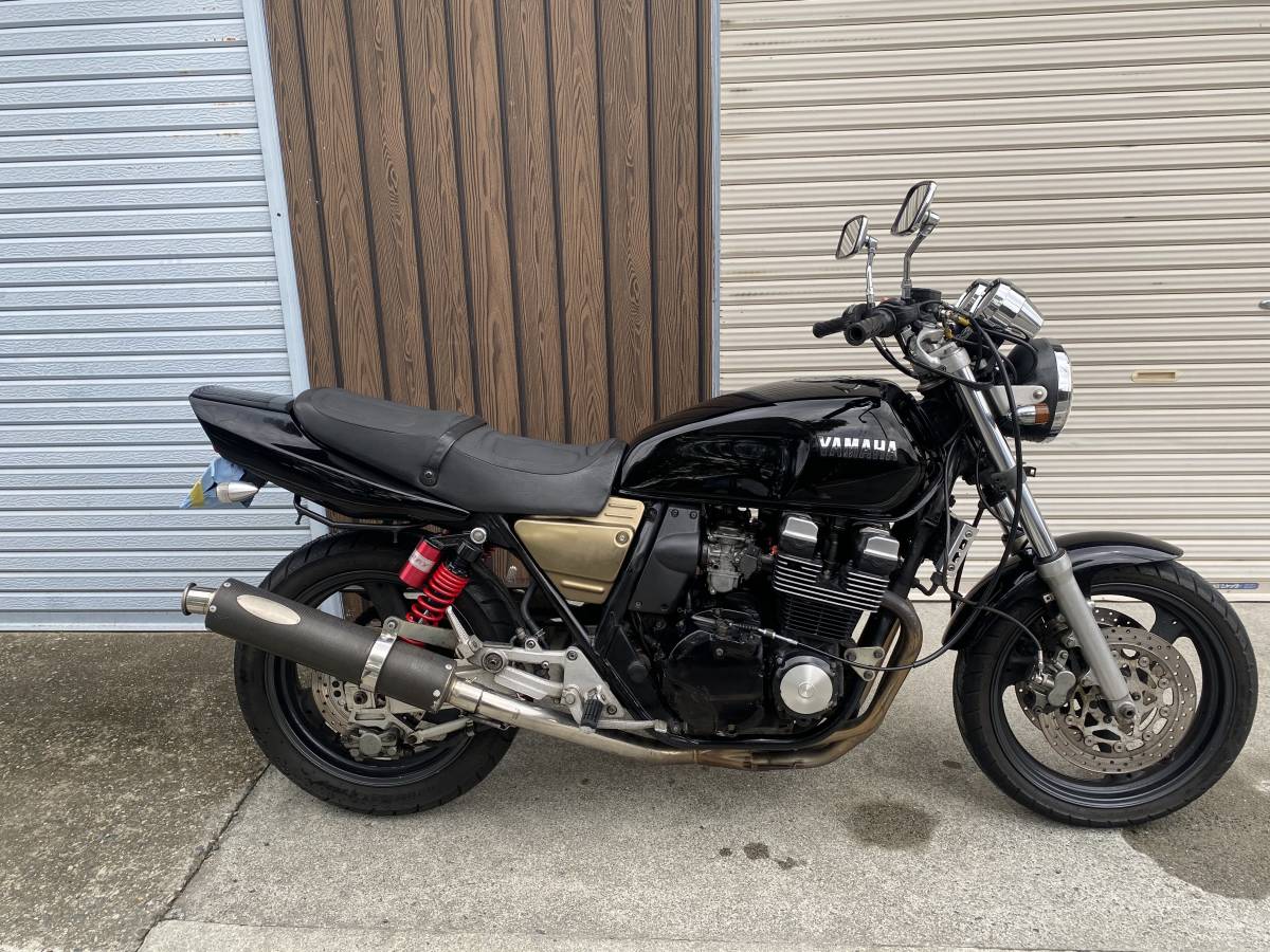 XJR400 ４HM 車検令和４年６月 61000キロ XJR400 4HM 車検令和4年6月 61000キロ xjr400 4hm ‼️車検約