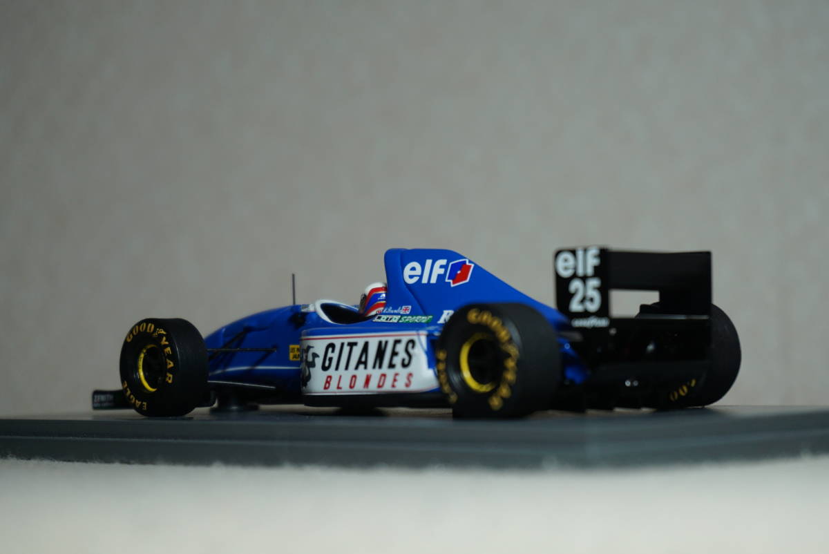 1/43 スパーク S3977 リジェ JS39 南アフリカGP 1993 #25 M