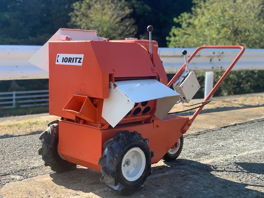 HONKO シュレッダー HK-720D1 自走型 ウッドチッパー 7馬力　藁カッター KIORITZ 農機具 粉砕機 動作確認済み！ 目立った傷や汚れなし】◇共立 セル付きシュレッダー HK-720D1 自走型