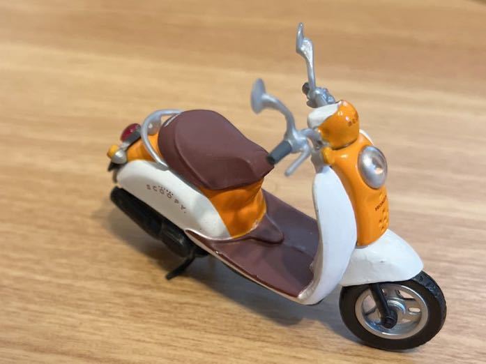 オレンジ　スクーピー 目立った傷や汚れなし】1/24ホンダスクーピーオレンジ色HONDASCOOPY