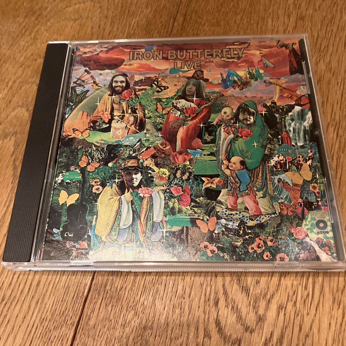 【目立った傷や汚れなし】アイアン・バタフライ IRON BUTTERFLY LIVE ライヴ 名盤CD サイケ 輸入盤 ATCO盤 4枚まで同梱発送可能（2枚組は2枚換算） の落札情報詳細