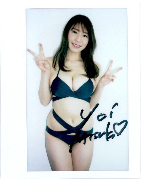 夏来唯】チェキ1枚【直筆サイン入】