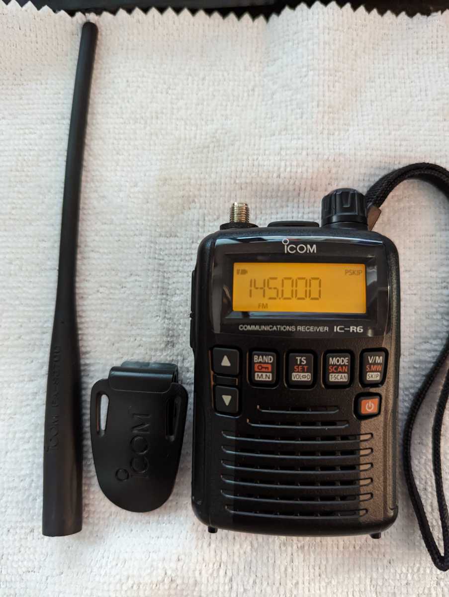ICOM IC-R2500 コミュニケーションレシーバー　現状品 Yahoo!オークション - ICOM IC-R2500 受信機 中古 美品