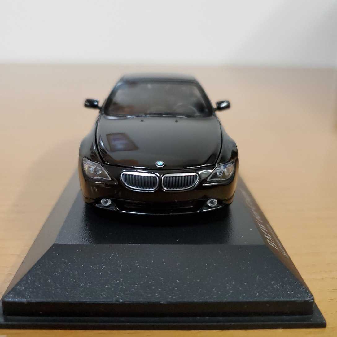 BMW M6 Coupé Indianapolis Rot 2006 431026120 Minichamps