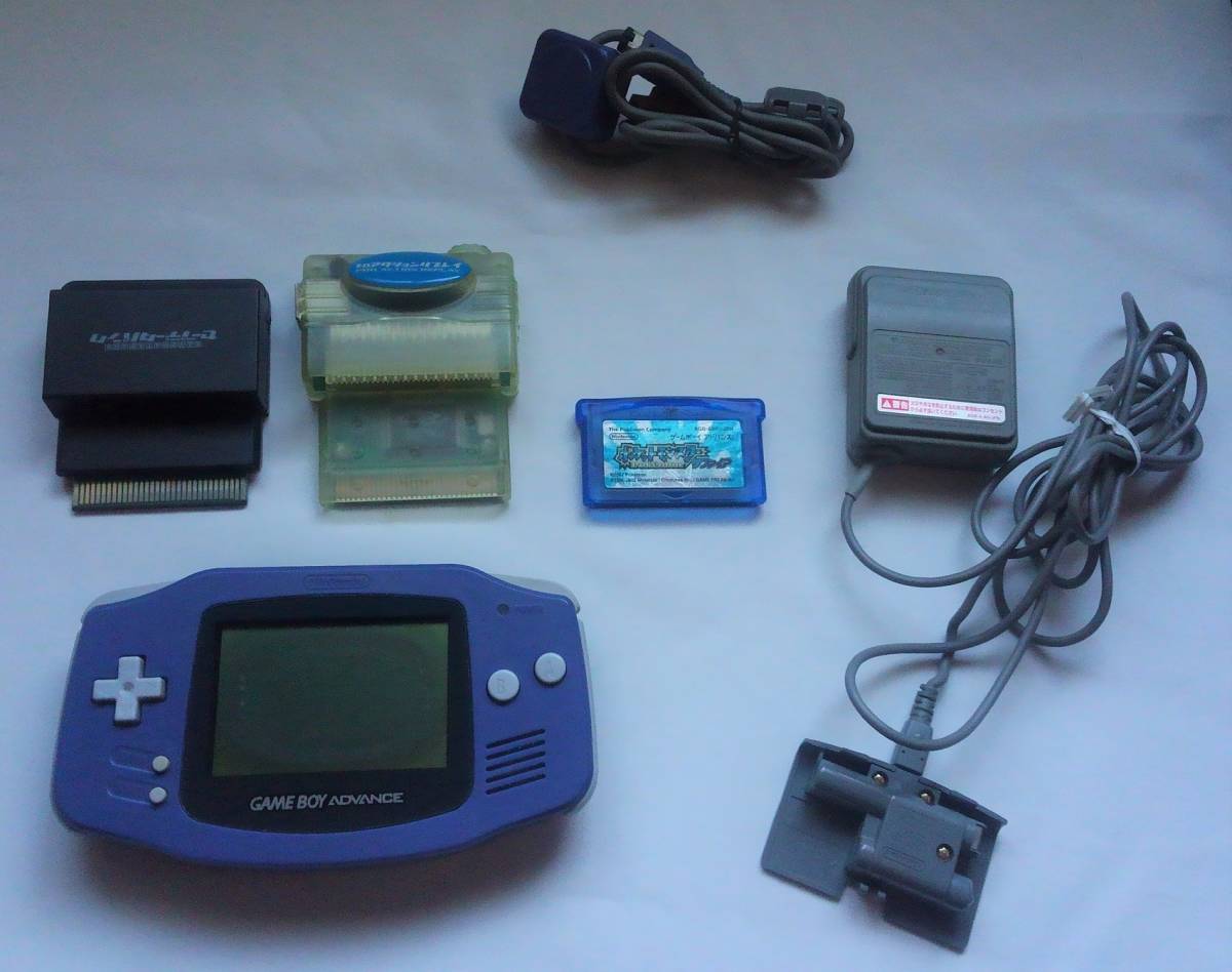ゲームボーイアドバンスジャンク品とポケモンサファイアセット。セット 